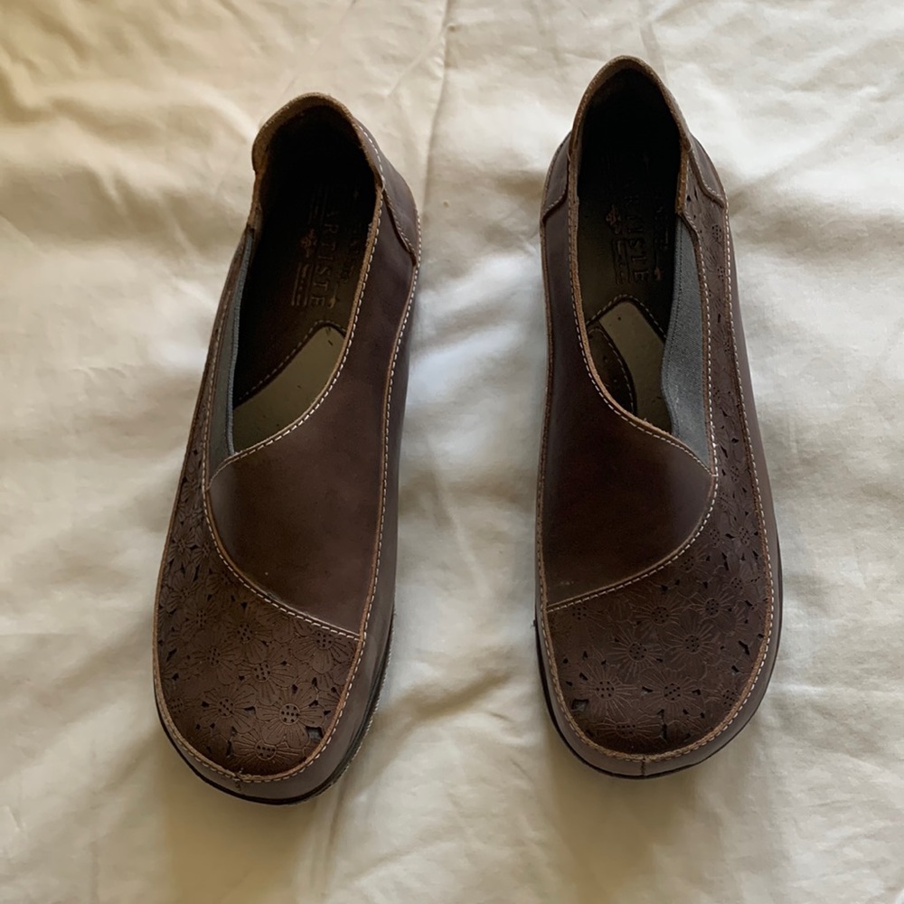 L’ Artiste spring step shoe/clog
